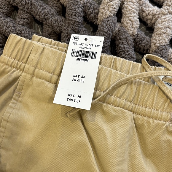 Abercrombie & Fitch Women's Tan Cropped Pants - Picture 2 of 2